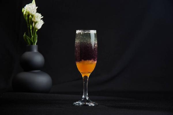 Fizz Violette Bellini